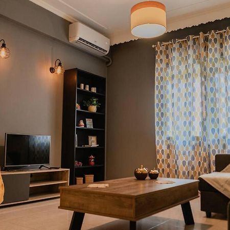 Aigli'S Urban Lodge โวโลส ภายนอก รูปภาพ